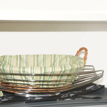 80 Qm Alessia 公寓 *